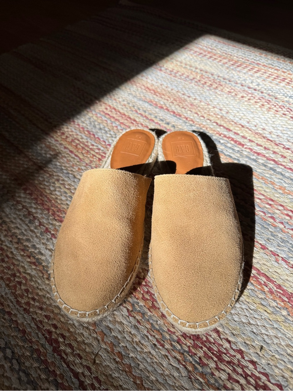 GAP Suede Espadrille Mules in Tan